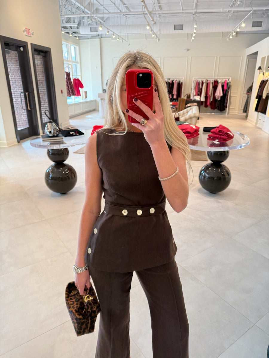 Button Detail Shell Top