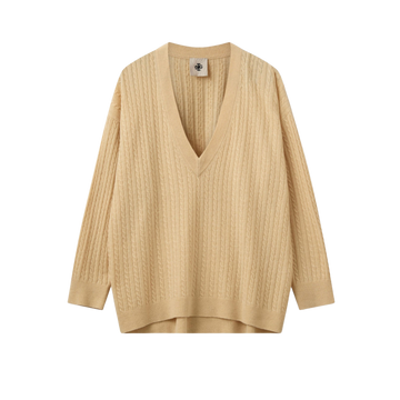 Como Oversized V-Neck