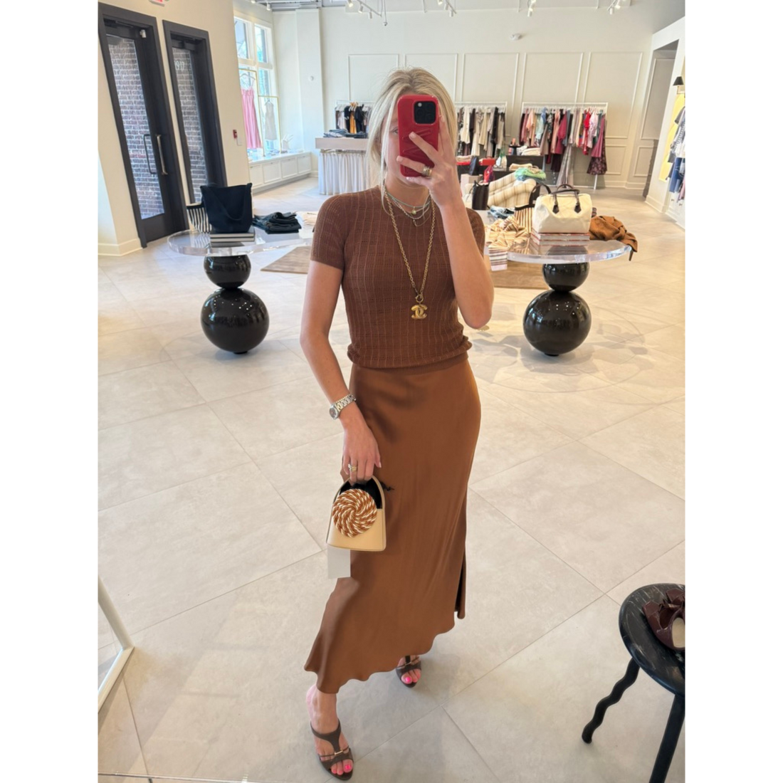 Isolde C Crewneck Tee