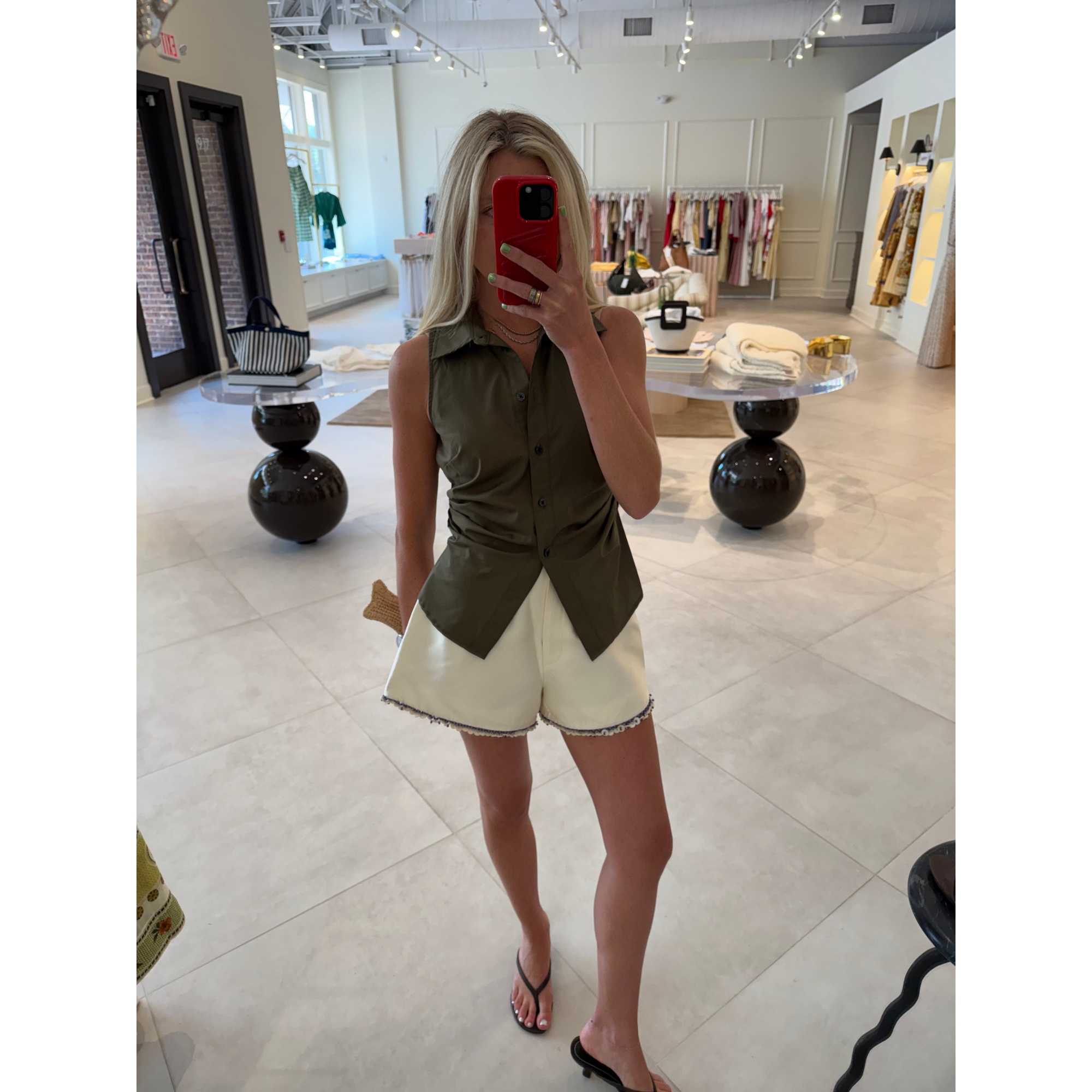 Idris Embellished Short