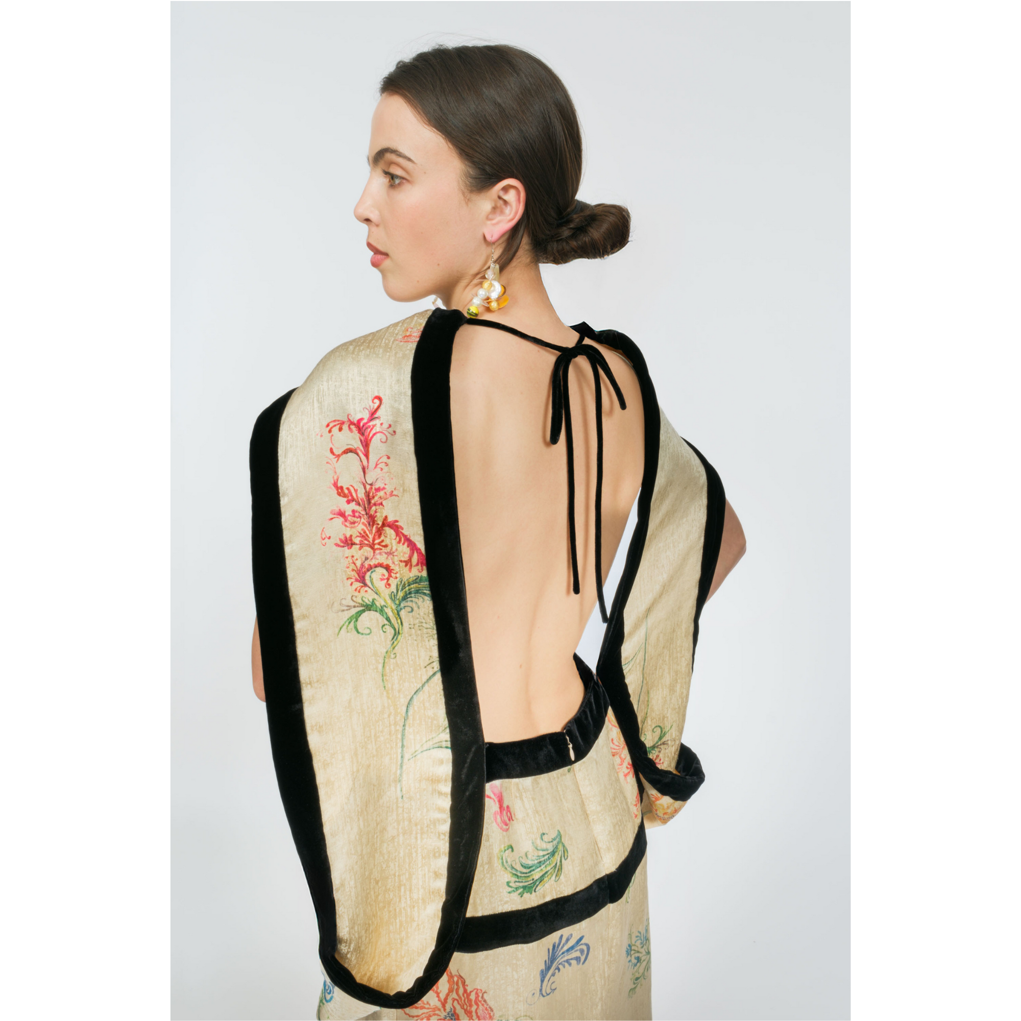 A La Mode Gown