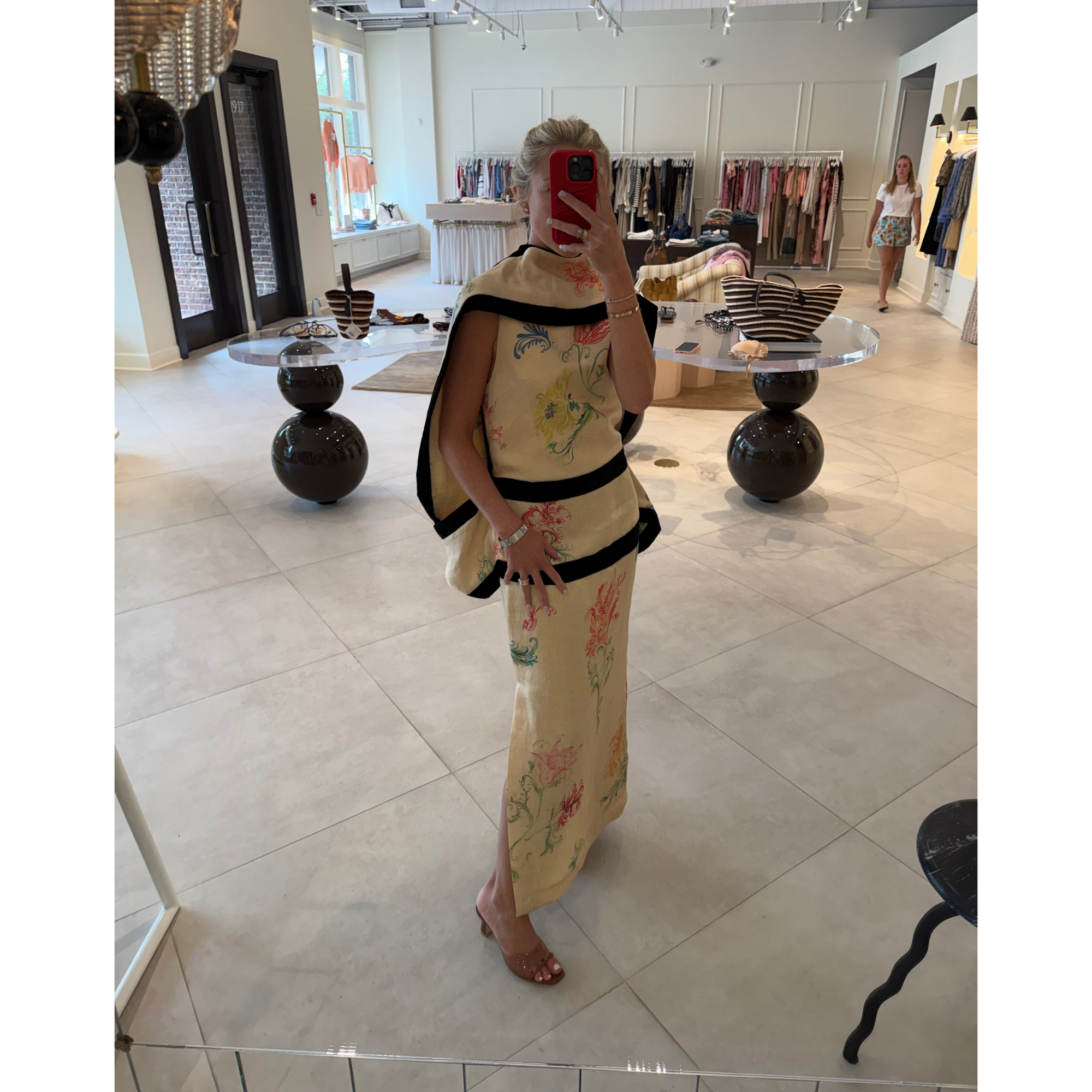 A La Mode Gown