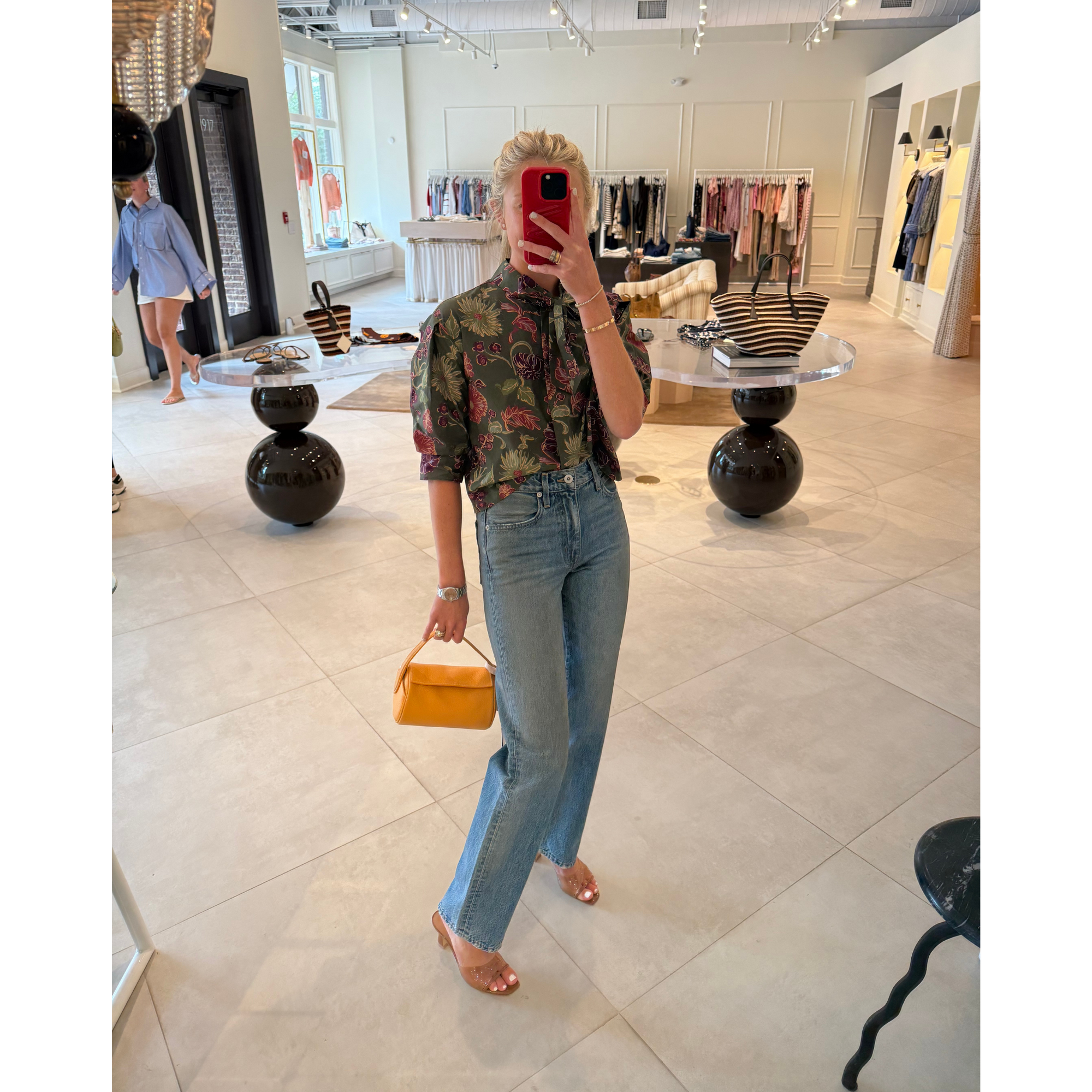 Anna Top