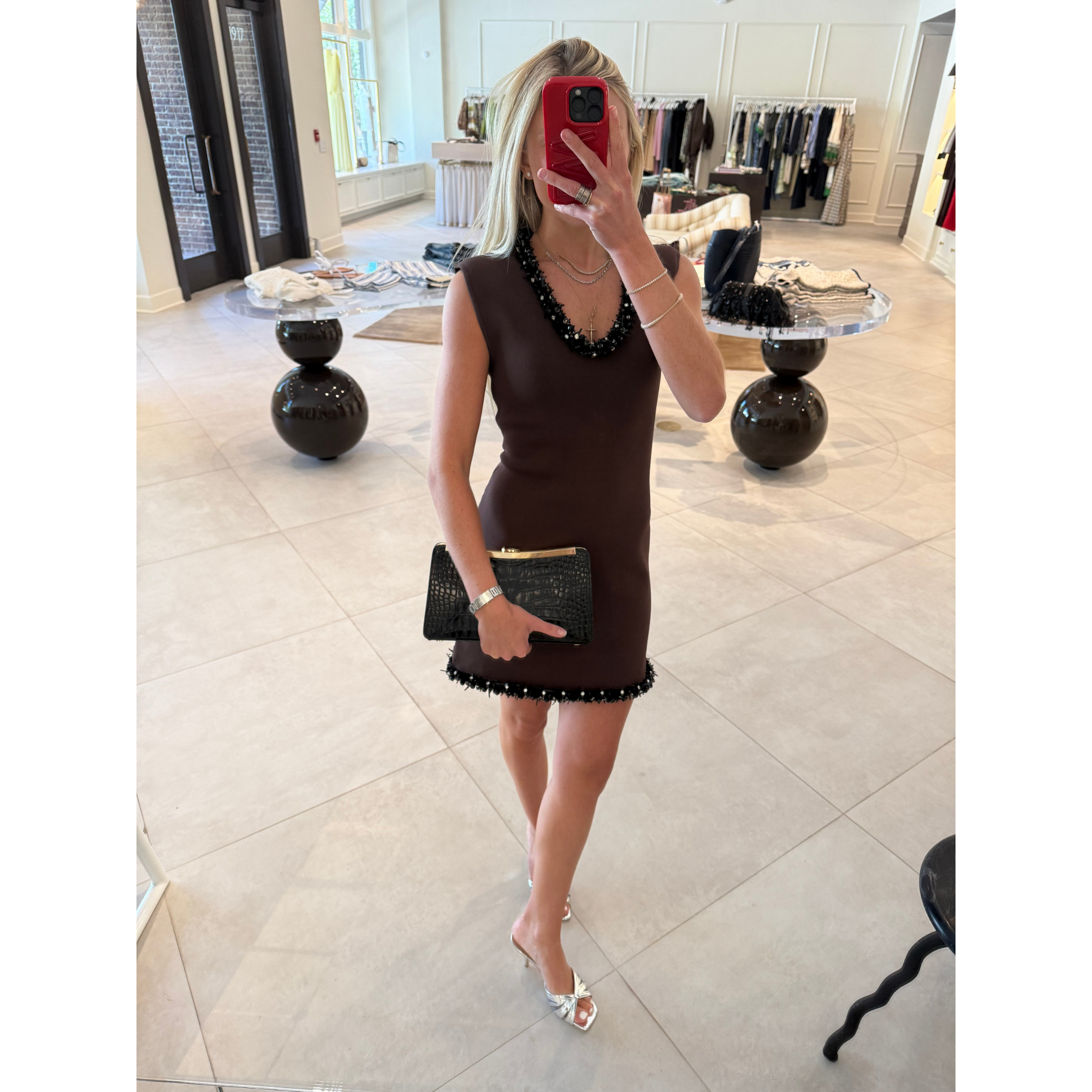 Solange Clutch