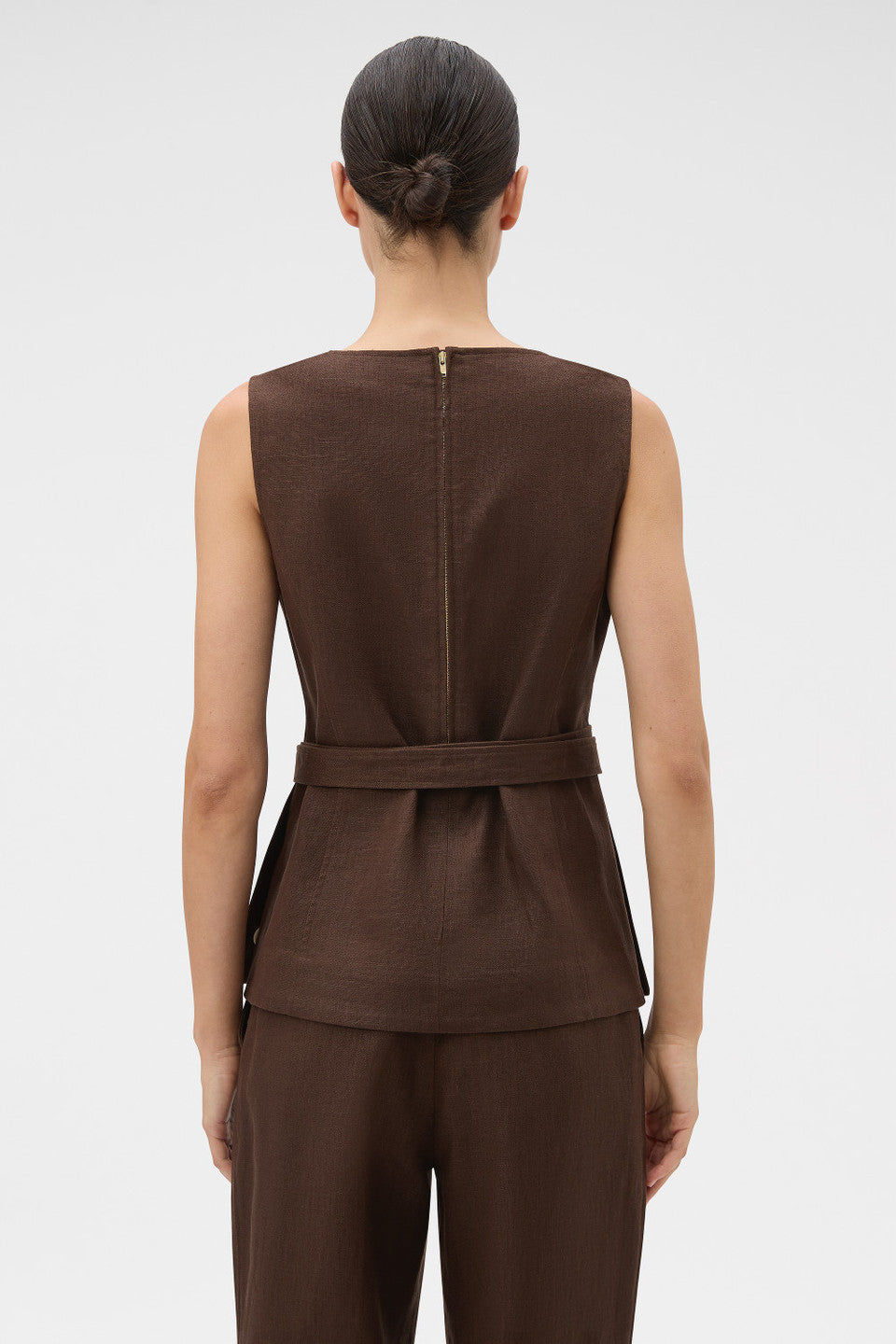 Button Detail Shell Top